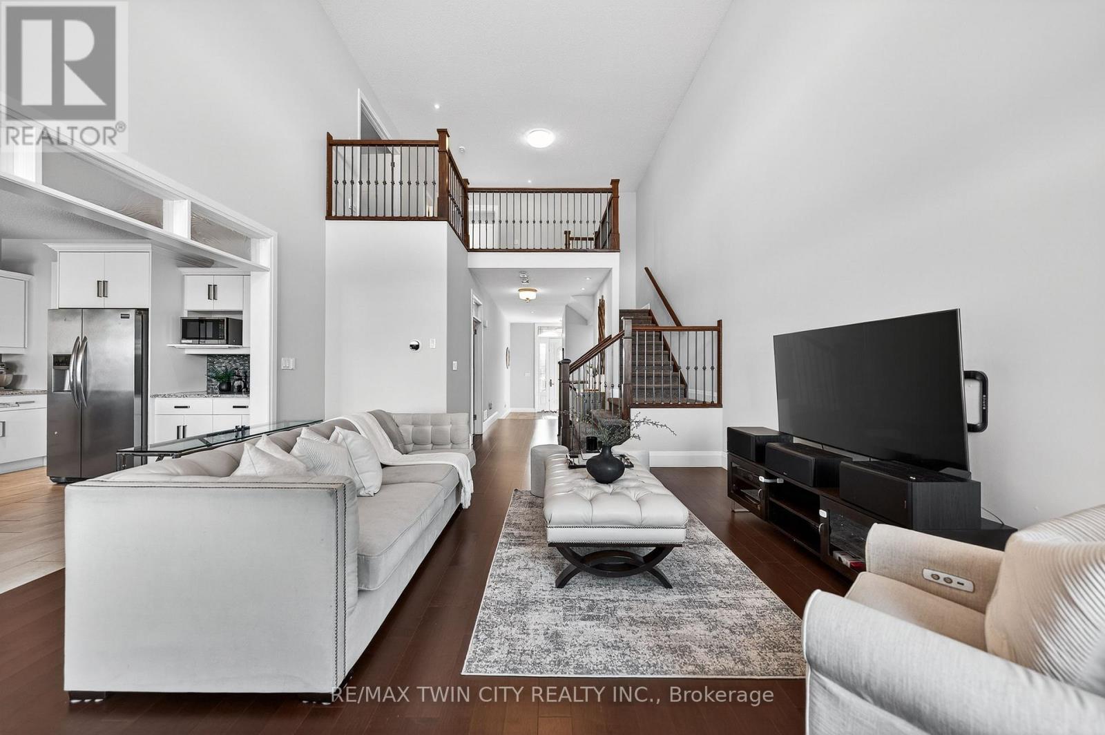 557 Millstream Drive, Waterloo, Ontario  N2K 0E1 - Photo 10 - X12870852