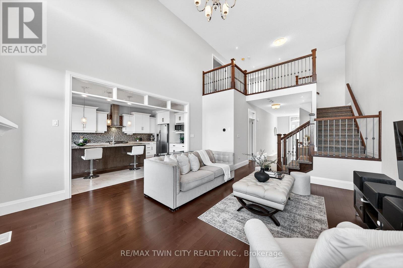 557 Millstream Drive, Waterloo, Ontario  N2K 0E1 - Photo 11 - X12870852