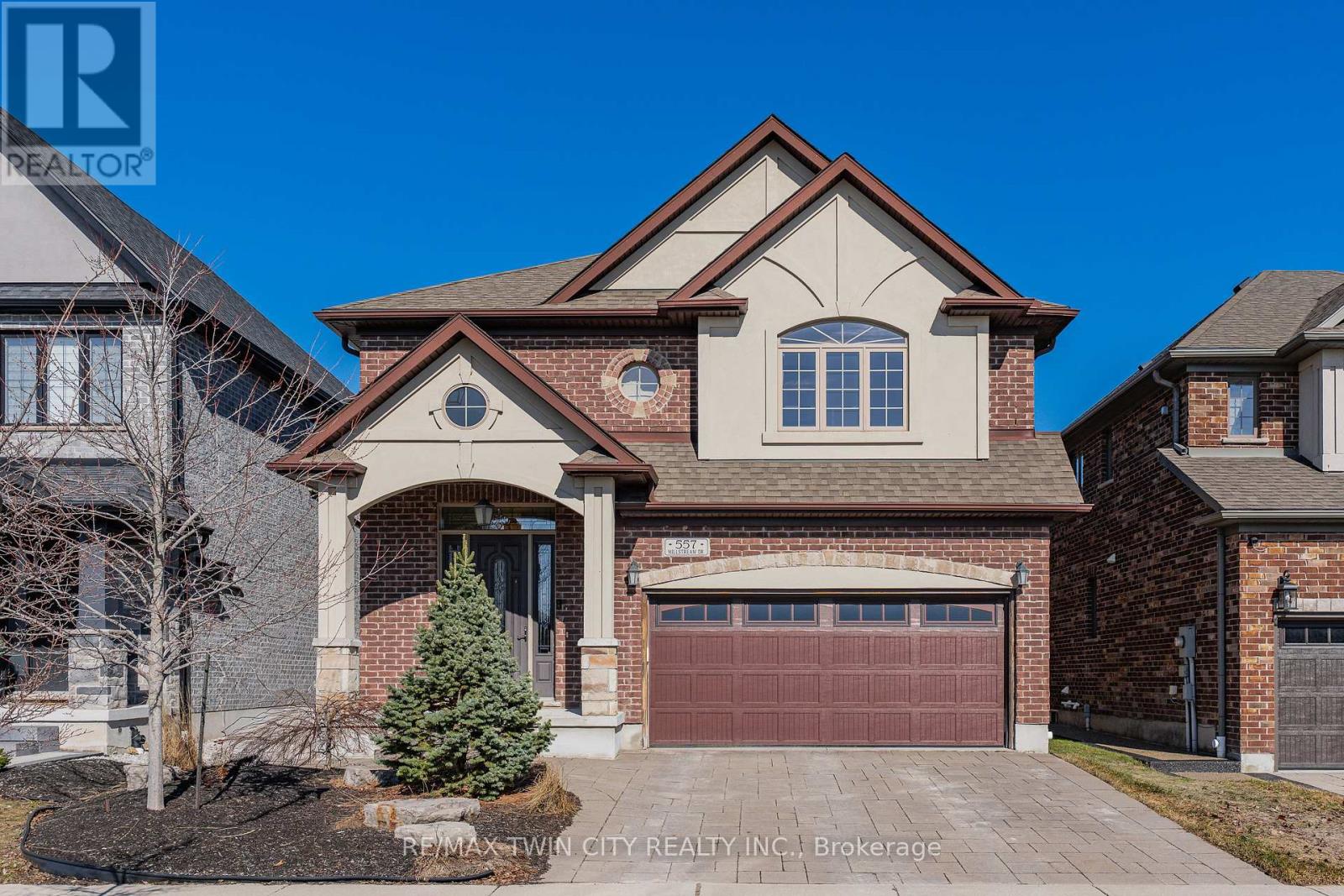 557 Millstream Drive, Waterloo, Ontario  N2K 0E1 - Photo 2 - X12870852