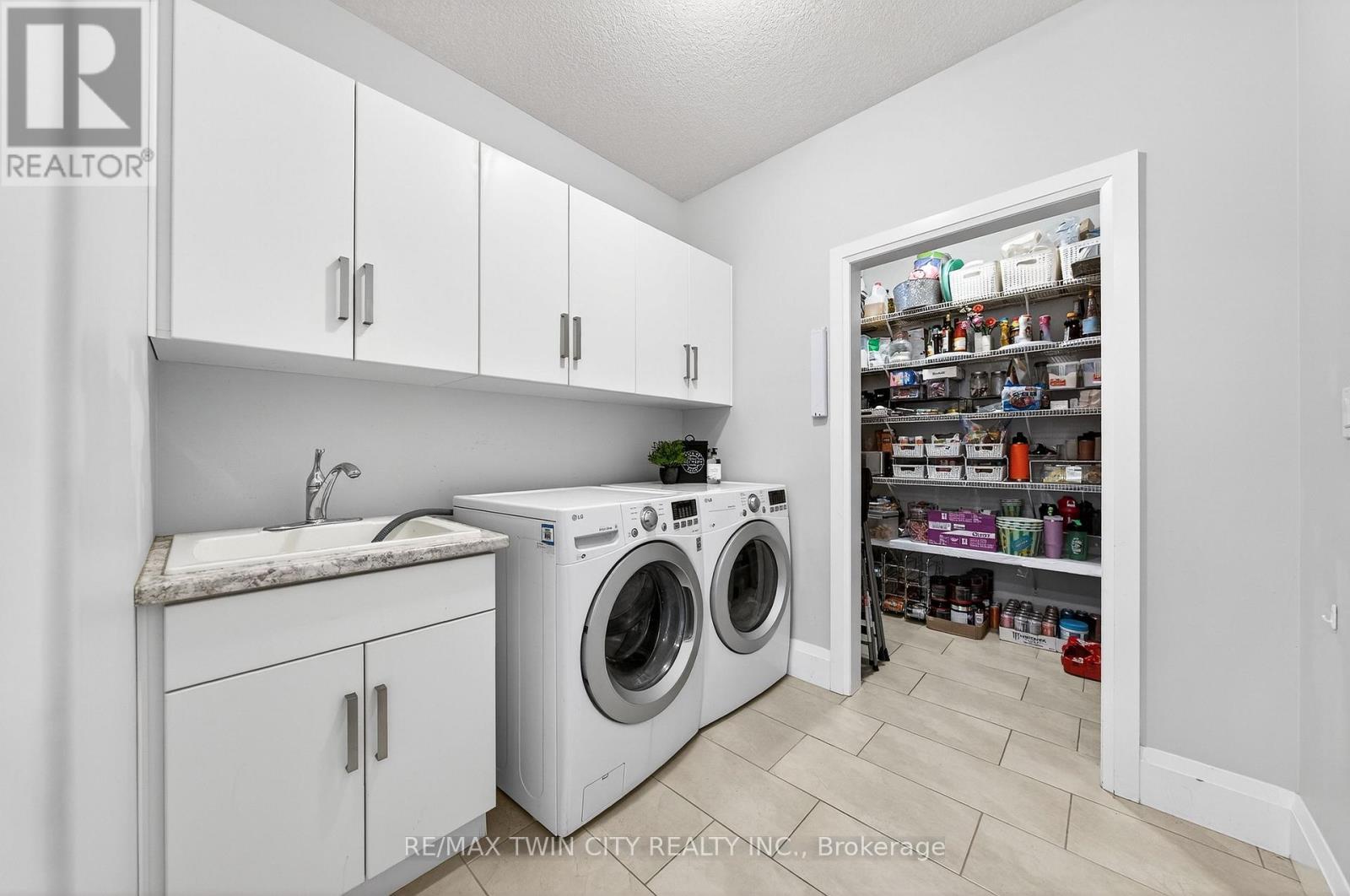 557 Millstream Drive, Waterloo, Ontario  N2K 0E1 - Photo 22 - X12870852