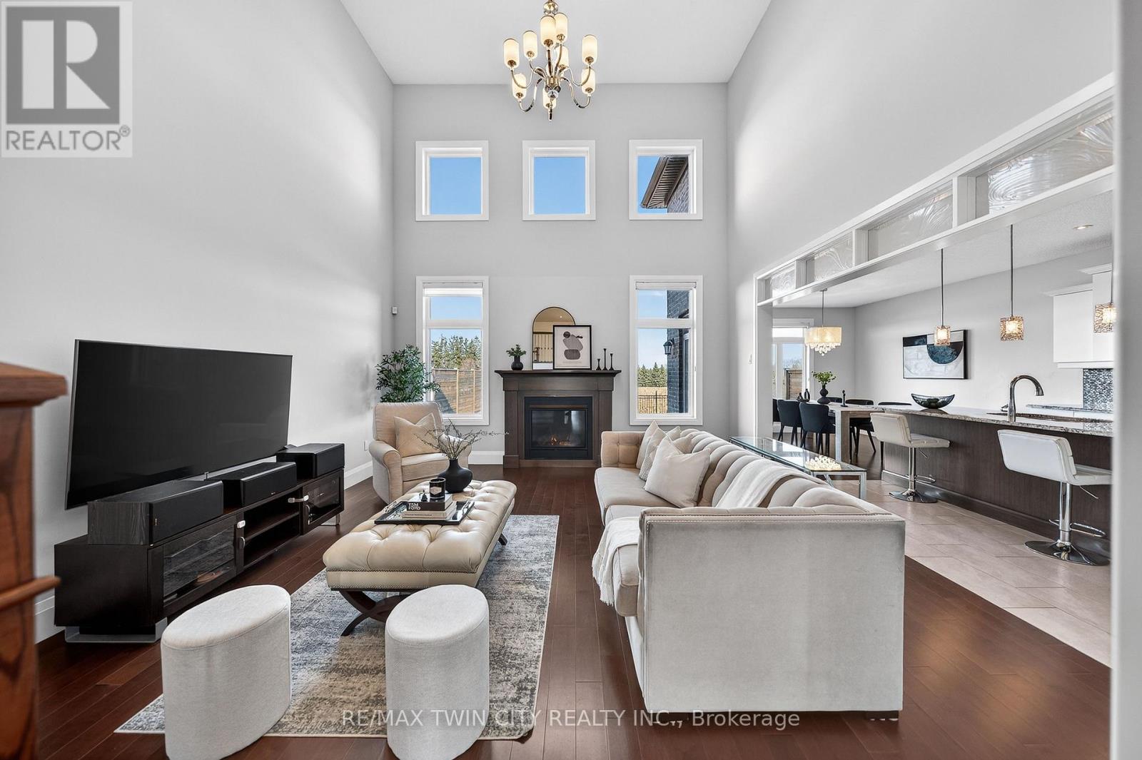 557 Millstream Drive, Waterloo, Ontario  N2K 0E1 - Photo 8 - X12870852