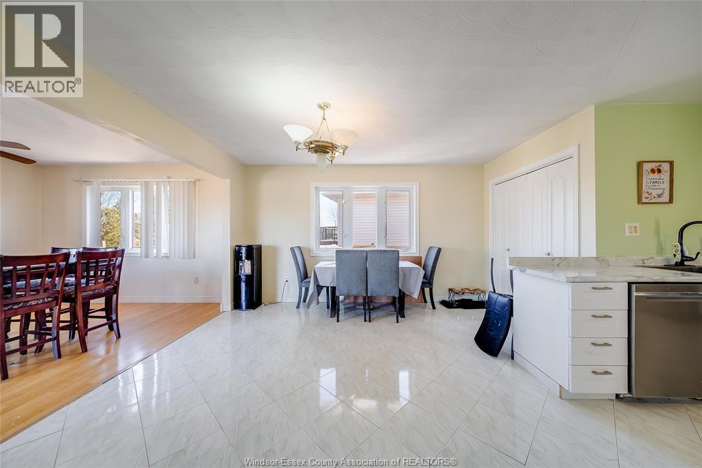 145 Ellison Street, Leamington, Ontario  N8H 5H9 - Photo 11 - 26005020