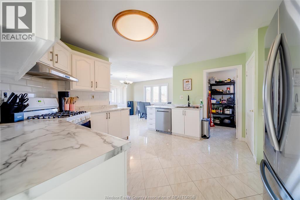 145 Ellison Street, Leamington, Ontario  N8H 5H9 - Photo 15 - 26005020