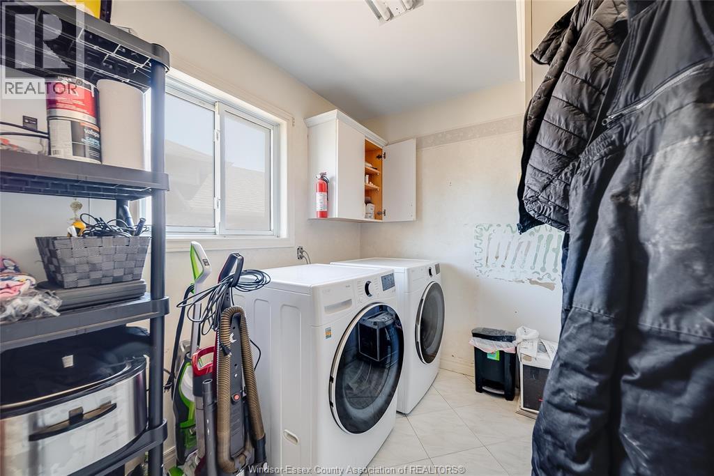 145 Ellison Street, Leamington, Ontario  N8H 5H9 - Photo 30 - 26005020