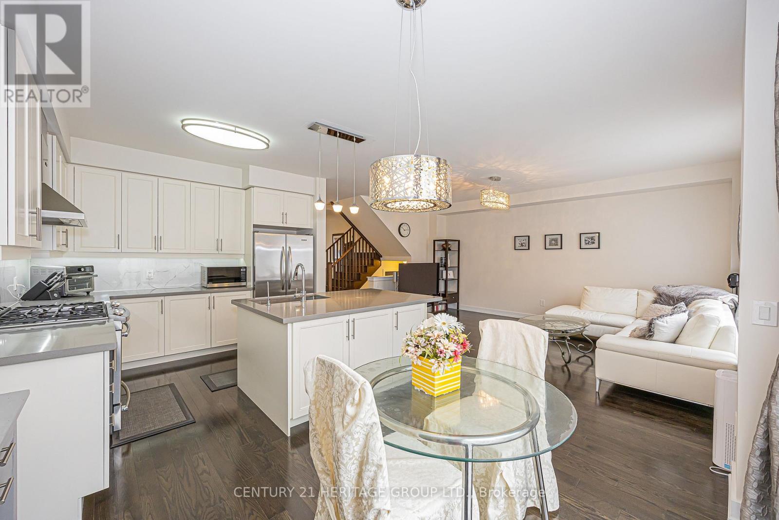 25 Helliwell Crescent, Richmond Hill, Ontario  L4E 1C7 - Photo 12 - N12857104