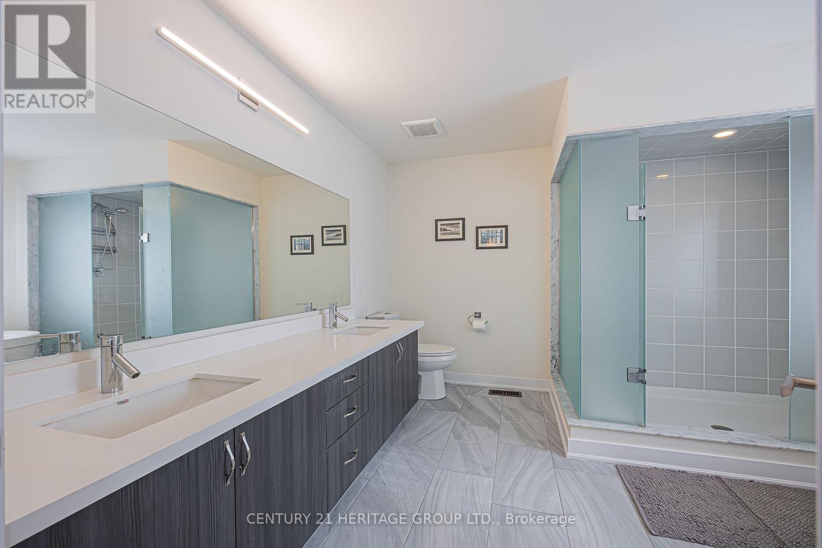 25 Helliwell Crescent, Richmond Hill, Ontario  L4E 1C7 - Photo 24 - N12857104