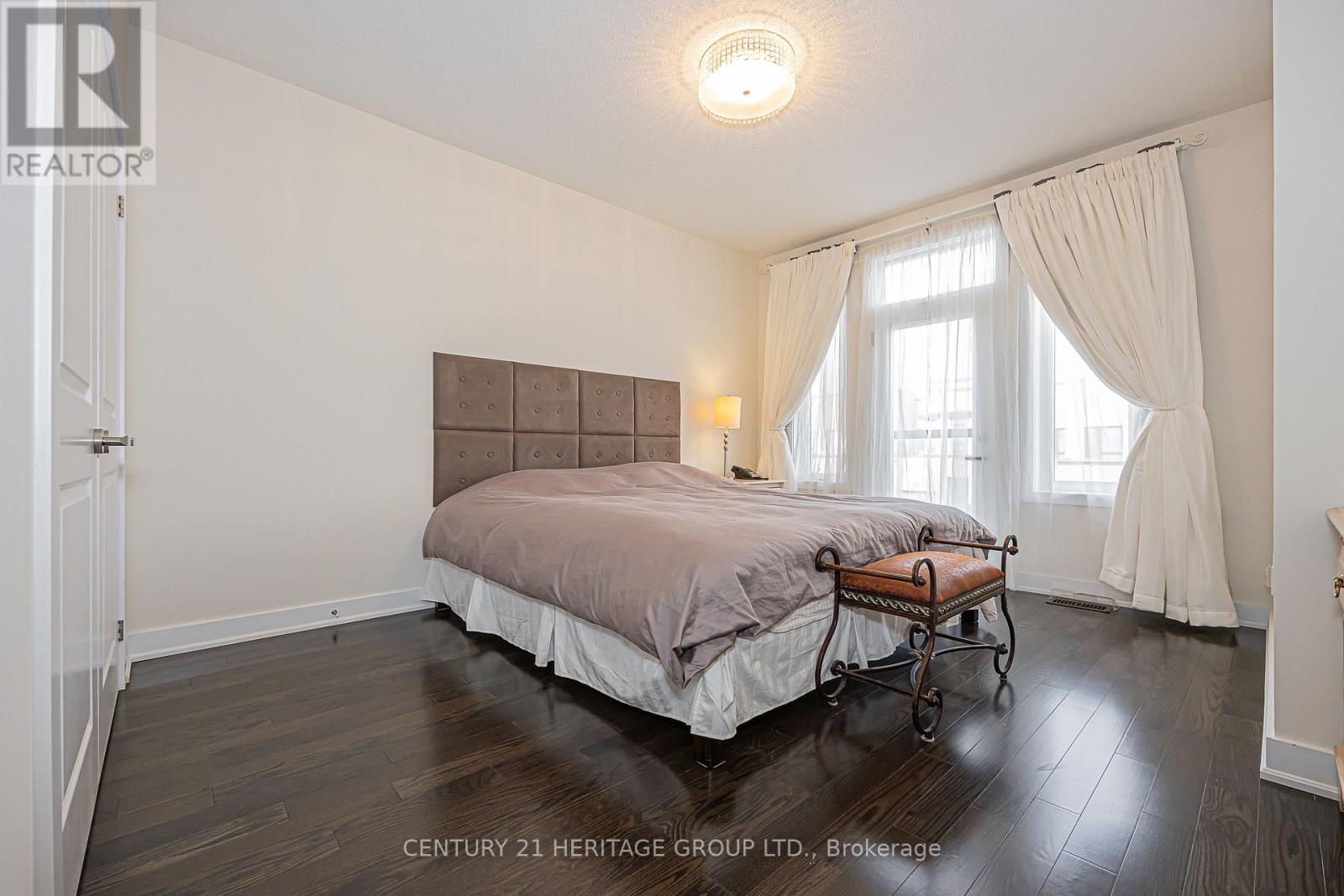 25 Helliwell Crescent, Richmond Hill, Ontario  L4E 1C7 - Photo 32 - N12857104