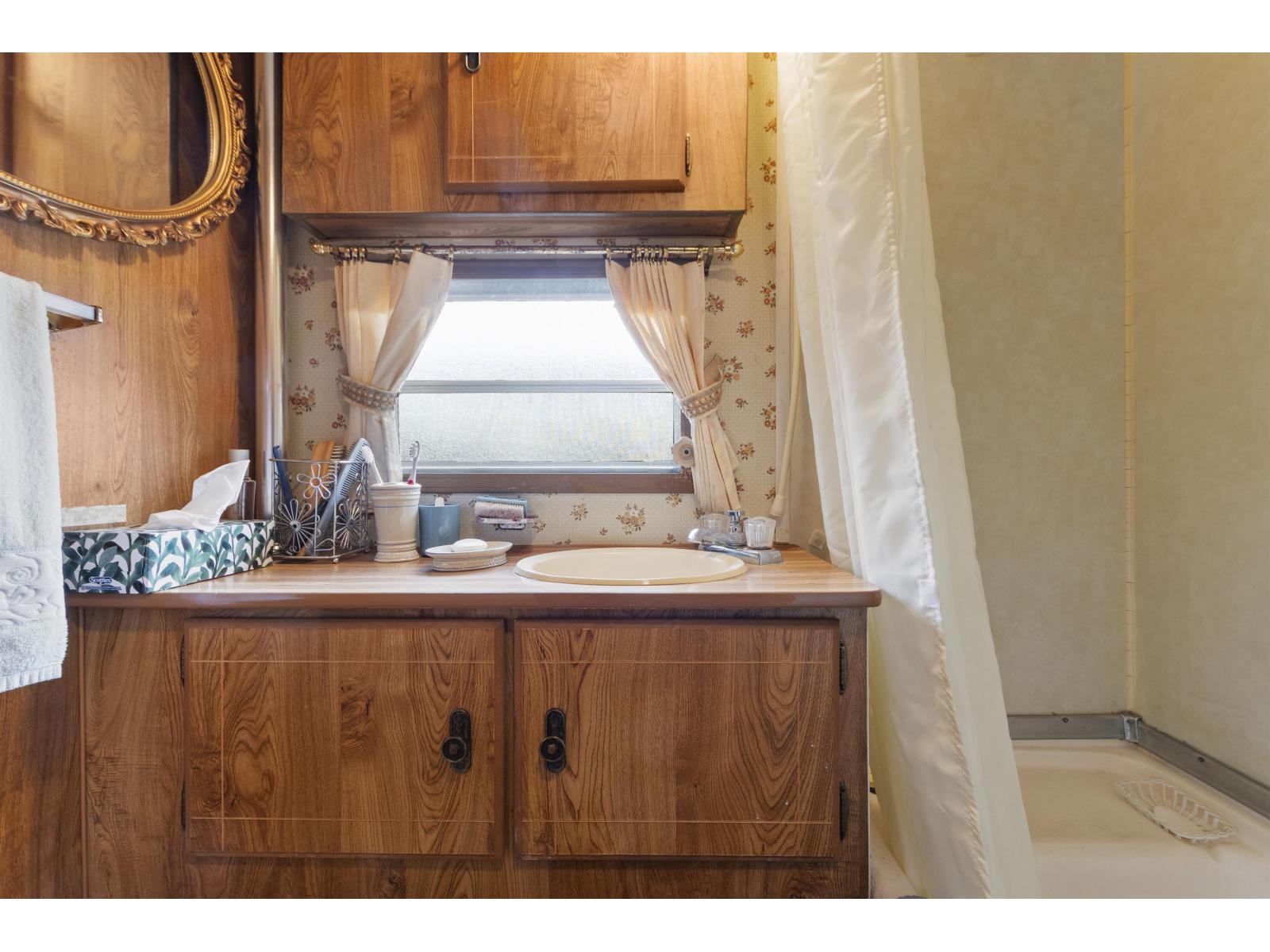 79 1436 Frost Road, Columbia Valley, Chilliwack, British Columbia  V2R 4X8 - Photo 16 - R3097793