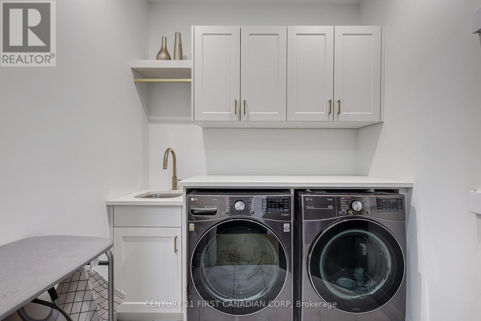 Photo 23 of 50 for 2505 Kains Road