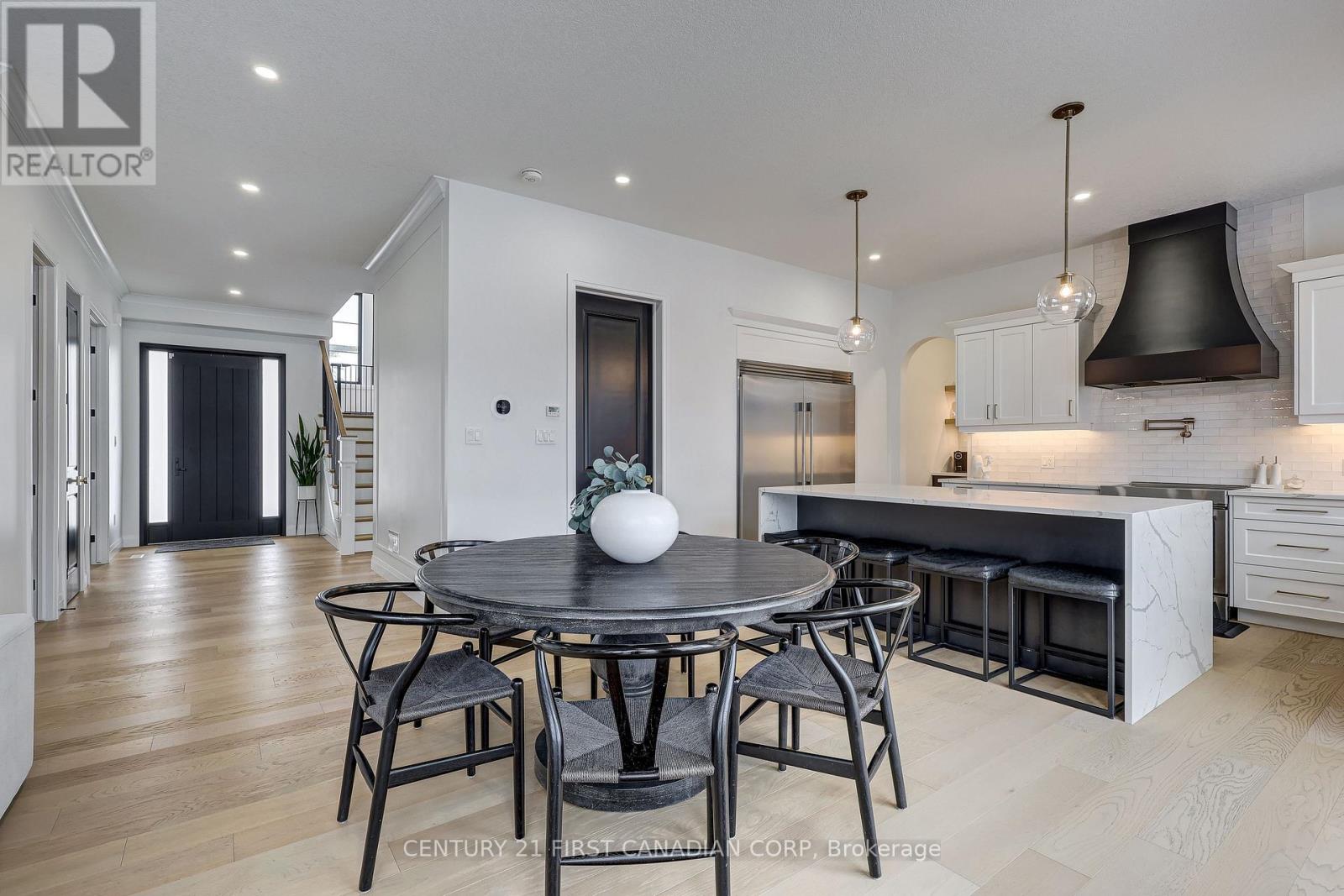 2505 Kains Road, London South, Ontario  N6K 0C8 - Photo 14 - X12826290