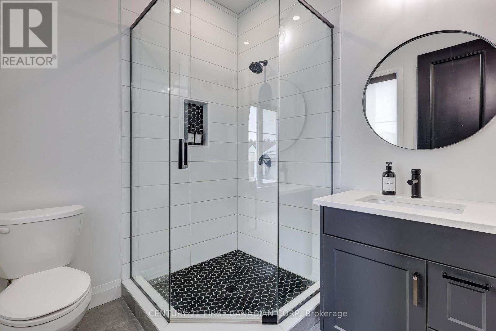 2505 Kains Road, London South, Ontario  N6K 0C8 - Photo 27 - X12826290