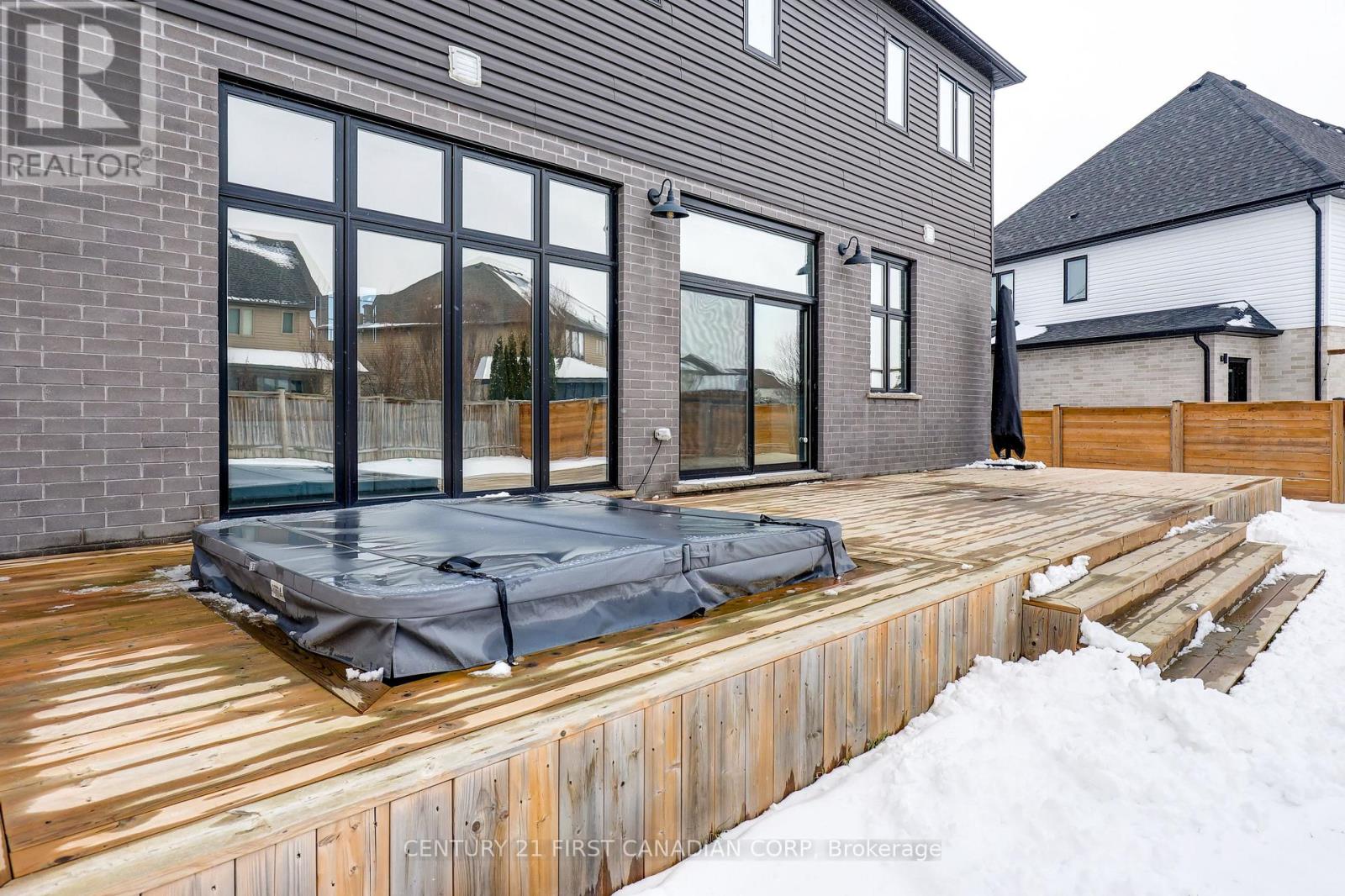 2505 Kains Road, London South, Ontario  N6K 0C8 - Photo 43 - X12826290