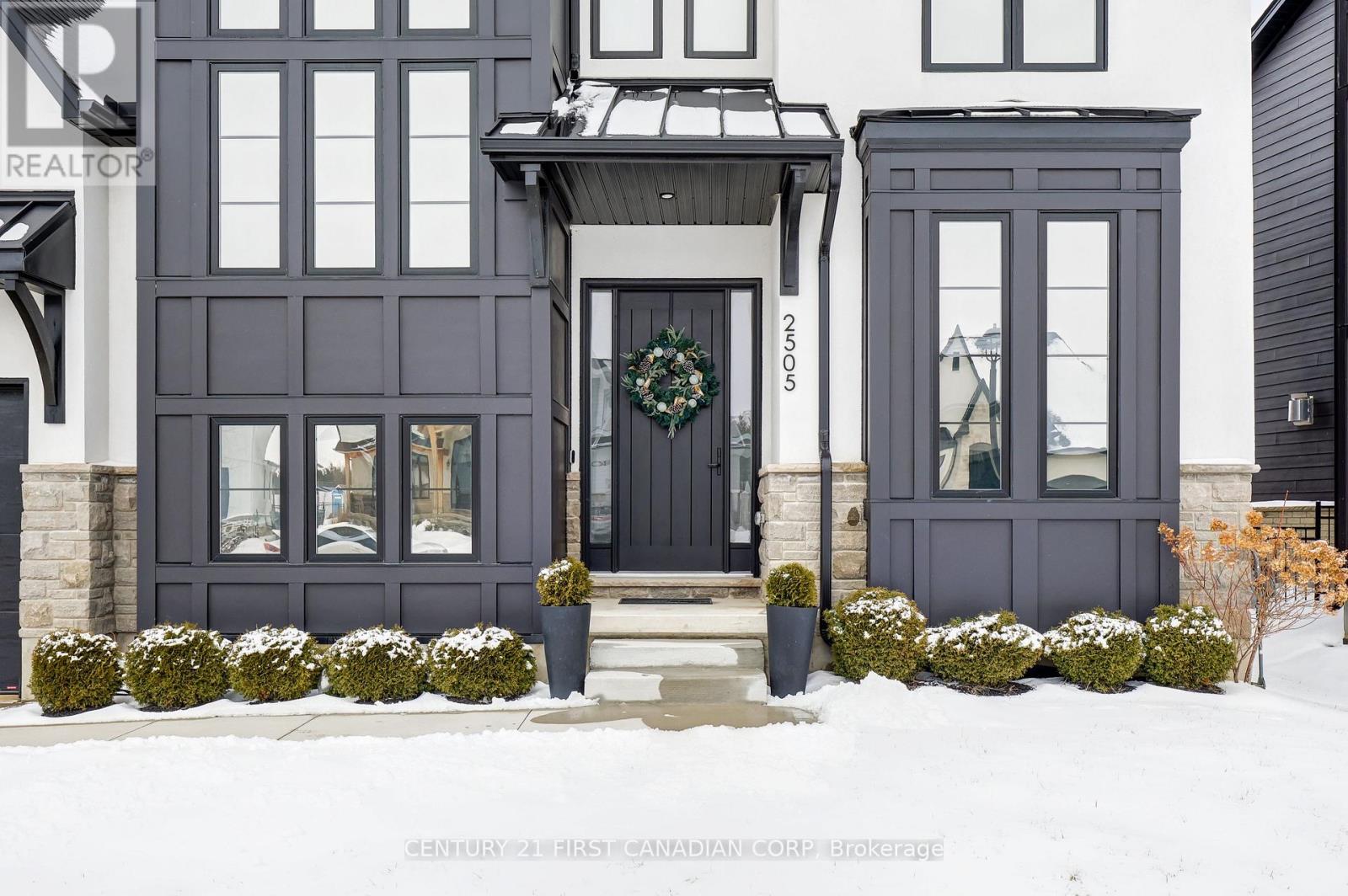 2505 Kains Road, London South, Ontario  N6K 0C8 - Photo 4 - X12826290