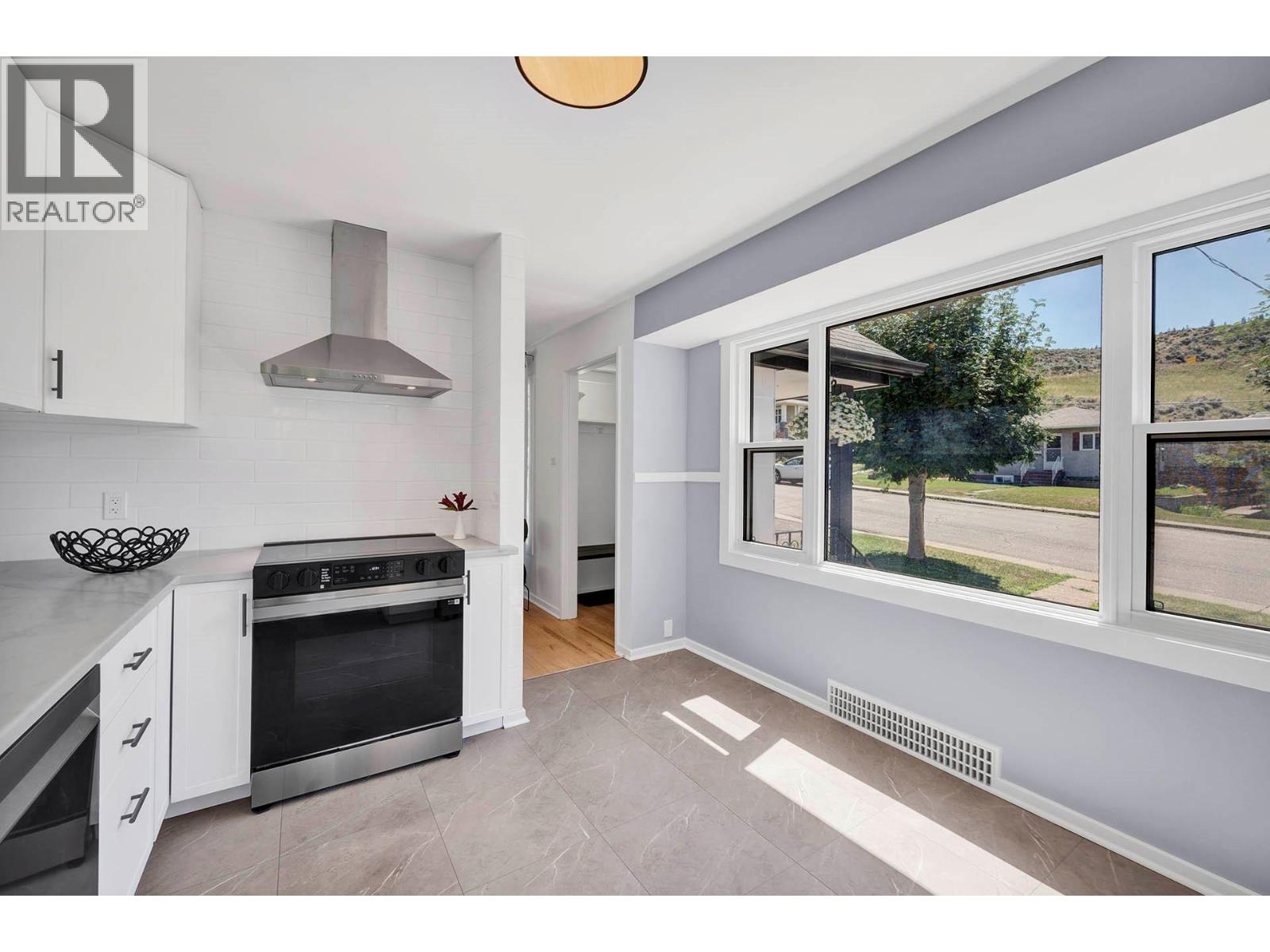 1314 Pine Crescent, Kamloops, British Columbia  V2C 2Z1 - Photo 2 - 10376393