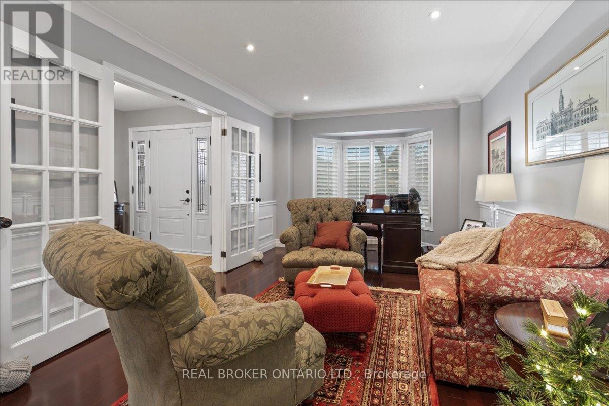 3182 Tania Crescent, Burlington (Headon), Ontario  L7M 3M7 - Photo 5 - W12700030