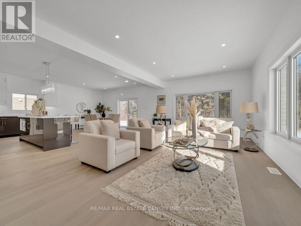 Photo 13 of 50 for Lot 25 - 845 Darnley Boulevard