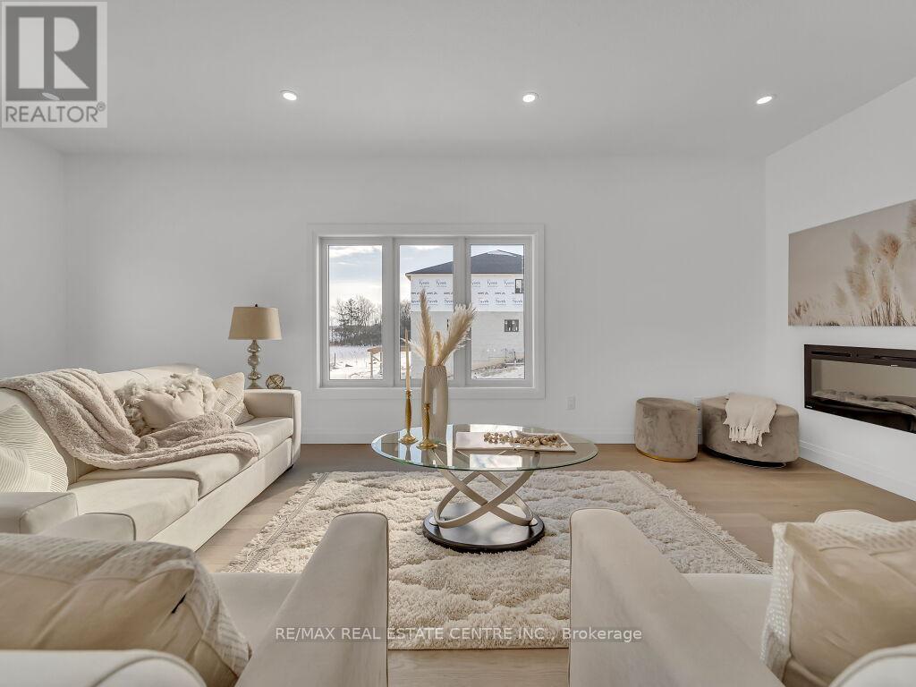 Photo 47 of 50 for Lot 25 - 845 Darnley Boulevard