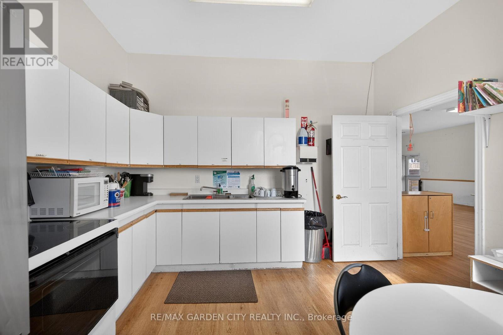 1140 Bay Street, Norfolk, Ontario  N0E 1M0 - Photo 23 - X12868220