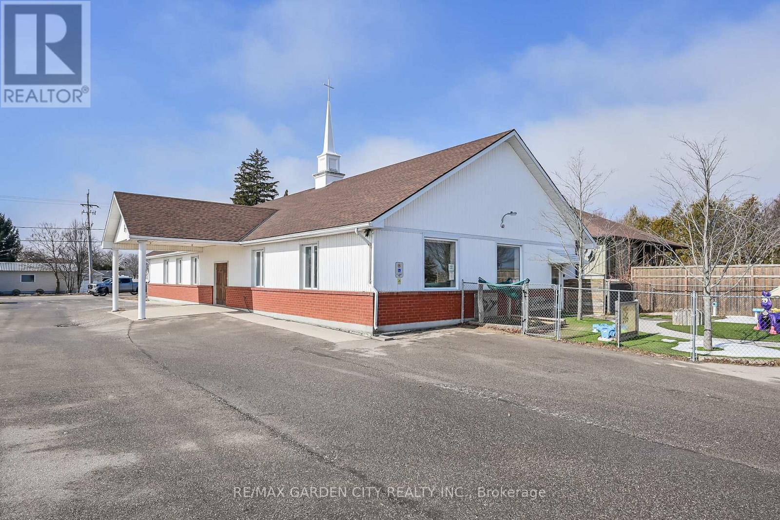 1140 Bay Street, Norfolk, Ontario  N0E 1M0 - Photo 38 - X12868220