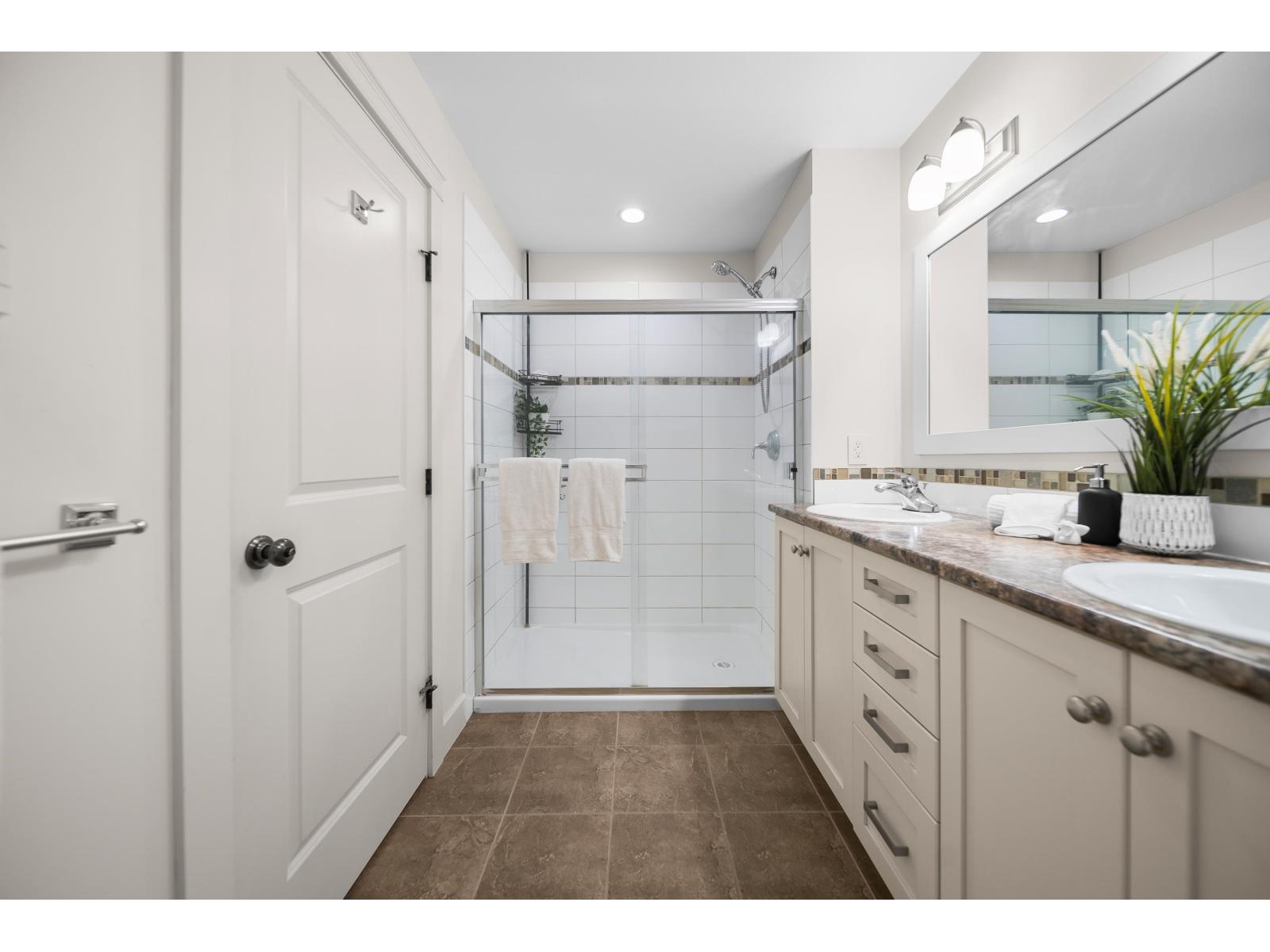 4 45290 Soowahlie Crescent, Garrison Crossing, Chilliwack, British Columbia  V2R 0S6 - Photo 23 - R3096228