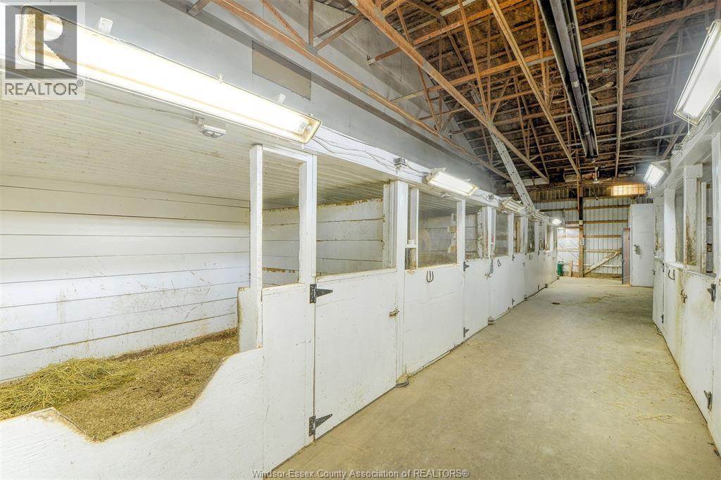 6400 Walker, Tecumseh, Ontario  N0R 1L0 - Photo 19 - 26000580