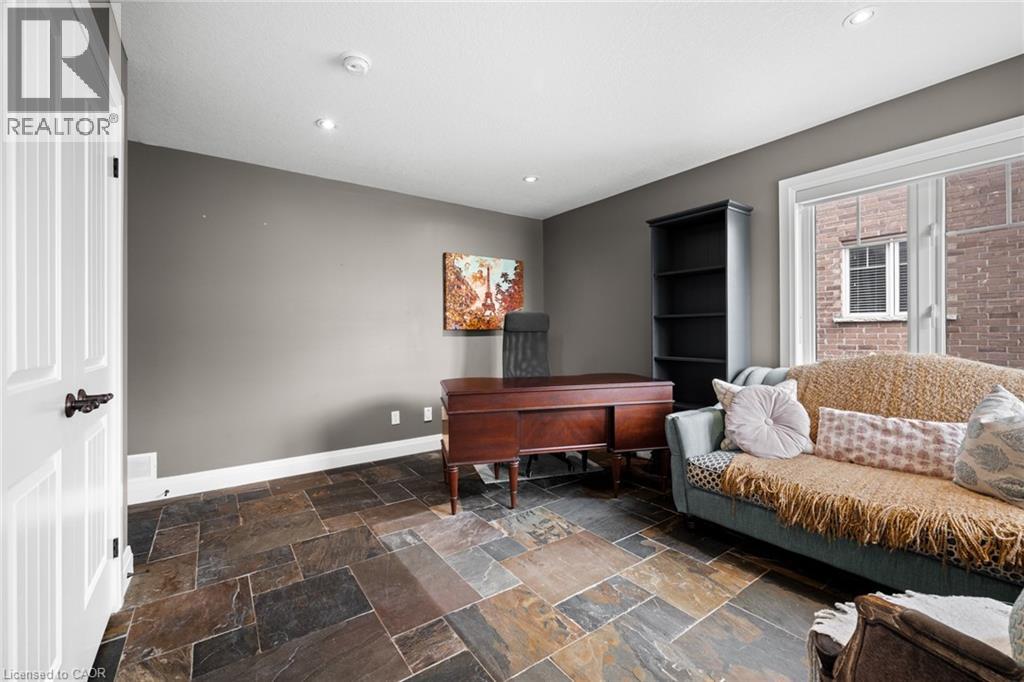 31 Eliza Avenue, Kitchener, Ontario  N2E 0G2 - Photo 6 - 40811194