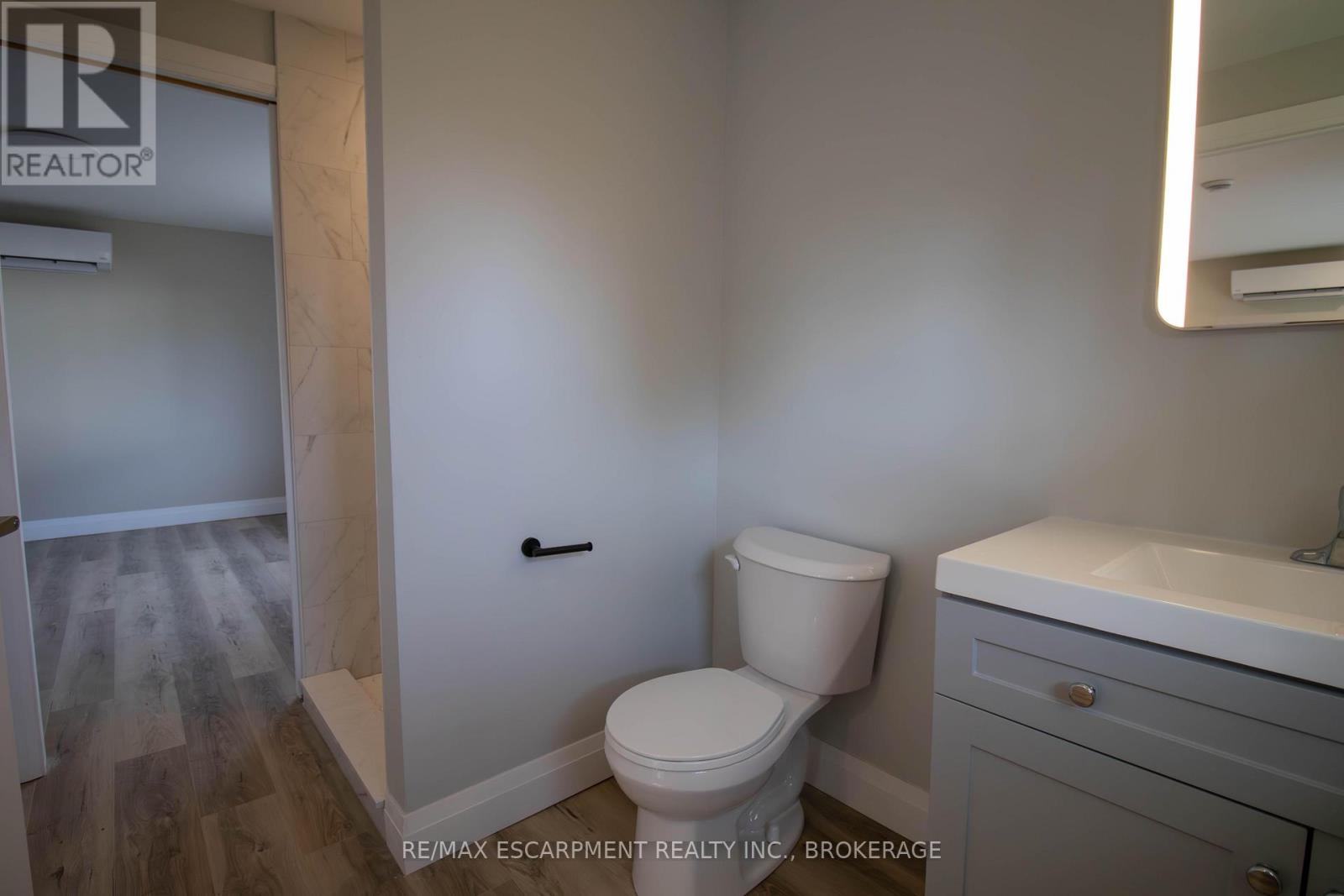 3 - 539 Woodlawn Road, Welland (N. Welland), Ontario  L3C 3K2 - Photo 10 - X12870882