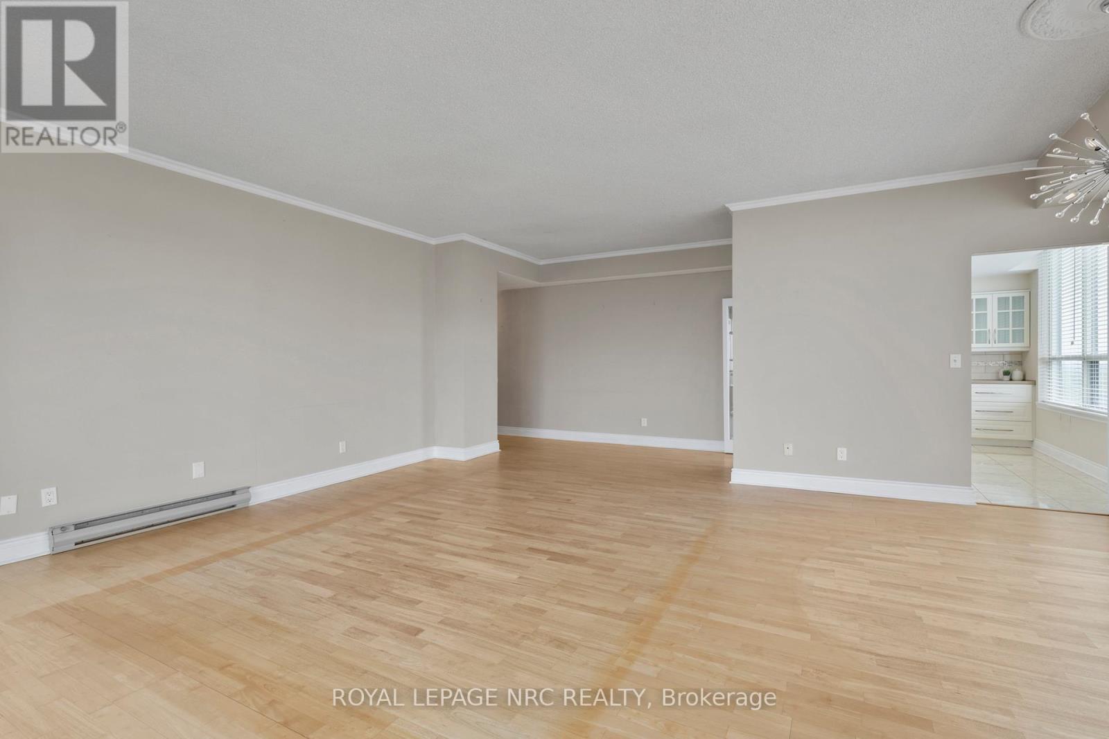 Ph6 - 3 Towering Heights Boulevard, St. Catharines, Ontario  L2T 4A4 - Photo 10 - X12870998