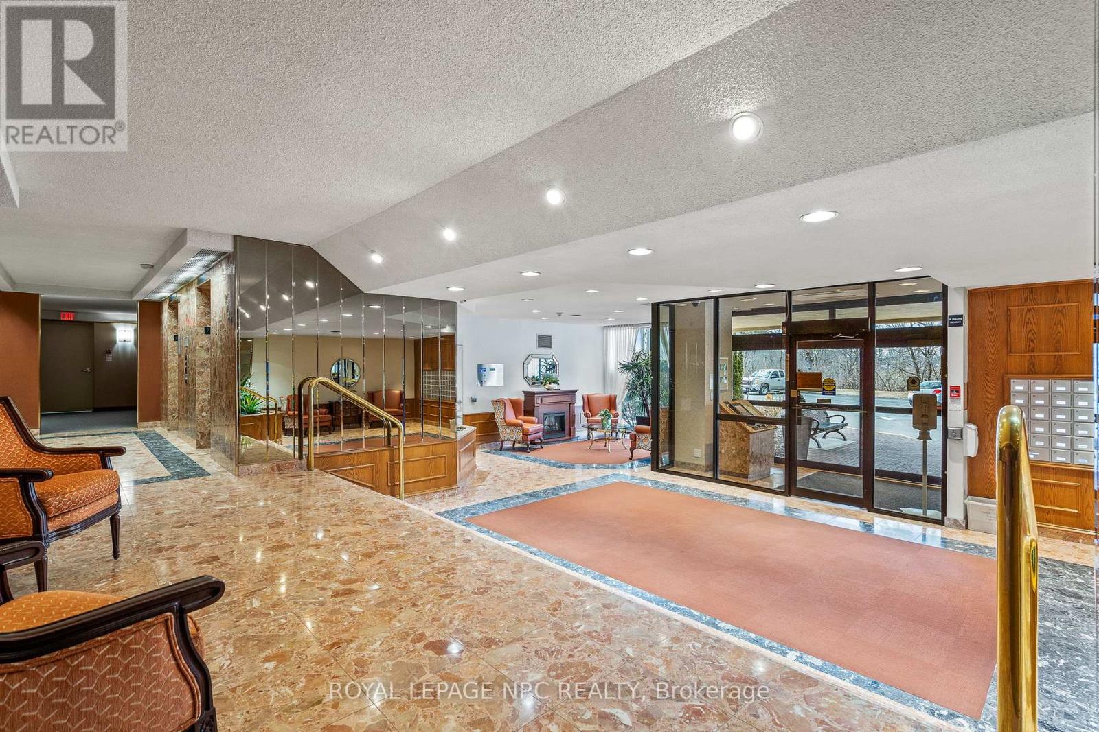 Ph6 - 3 Towering Heights Boulevard, St. Catharines, Ontario  L2T 4A4 - Photo 4 - X12870998