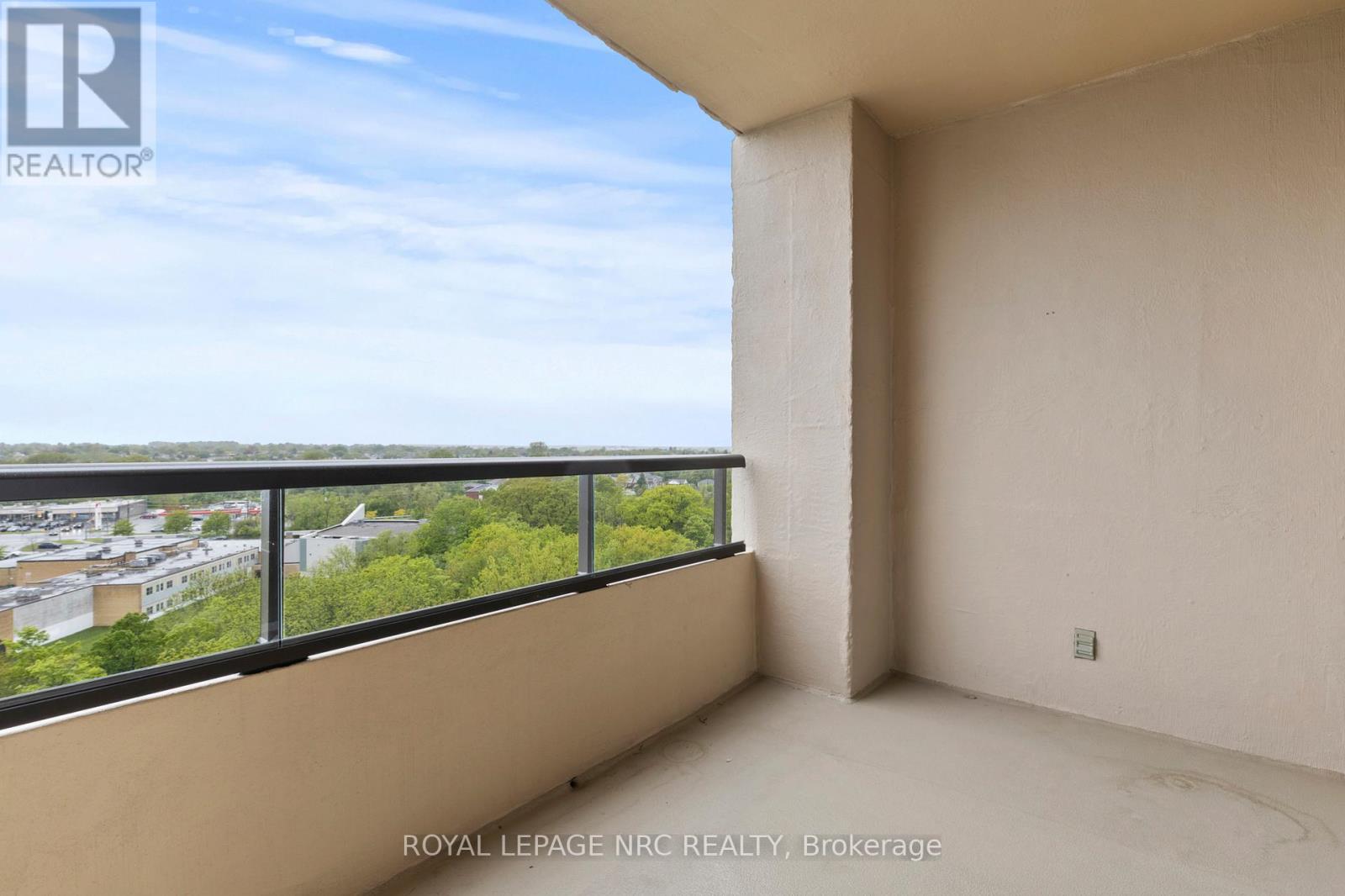 Ph6 - 3 Towering Heights Boulevard, St. Catharines, Ontario  L2T 4A4 - Photo 40 - X12870998