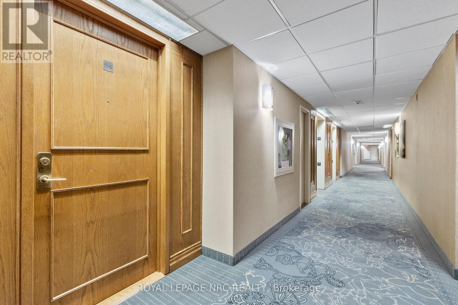 Ph6 - 3 Towering Heights Boulevard, St. Catharines, Ontario  L2T 4A4 - Photo 7 - X12870998