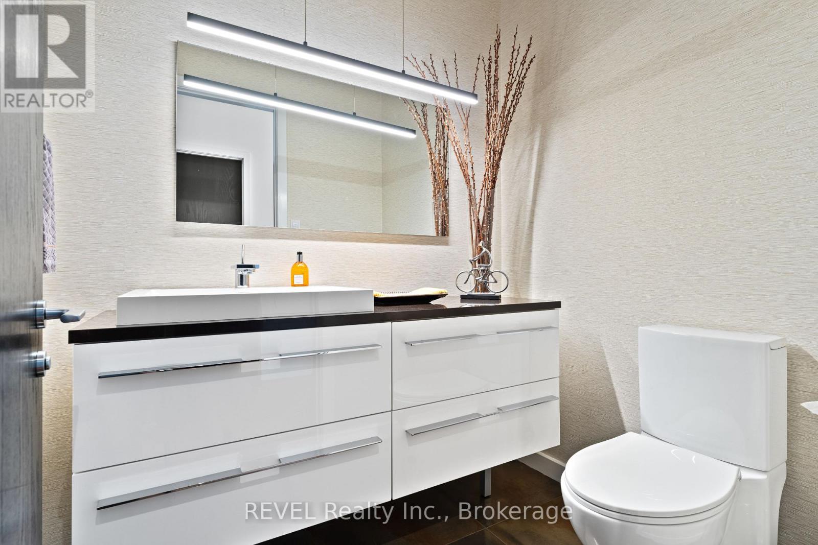 250 Canboro Road, Pelham, Ontario  L0S 1M0 - Photo 25 - X12871036