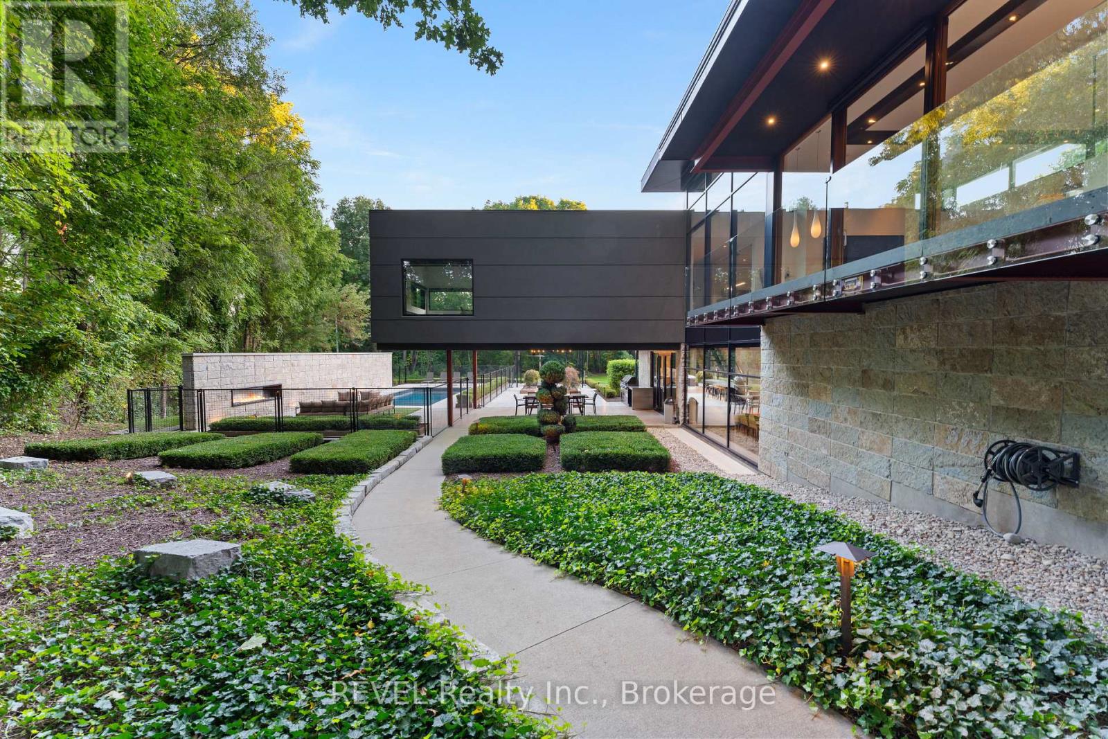 250 Canboro Road, Pelham, Ontario  L0S 1M0 - Photo 45 - X12871036