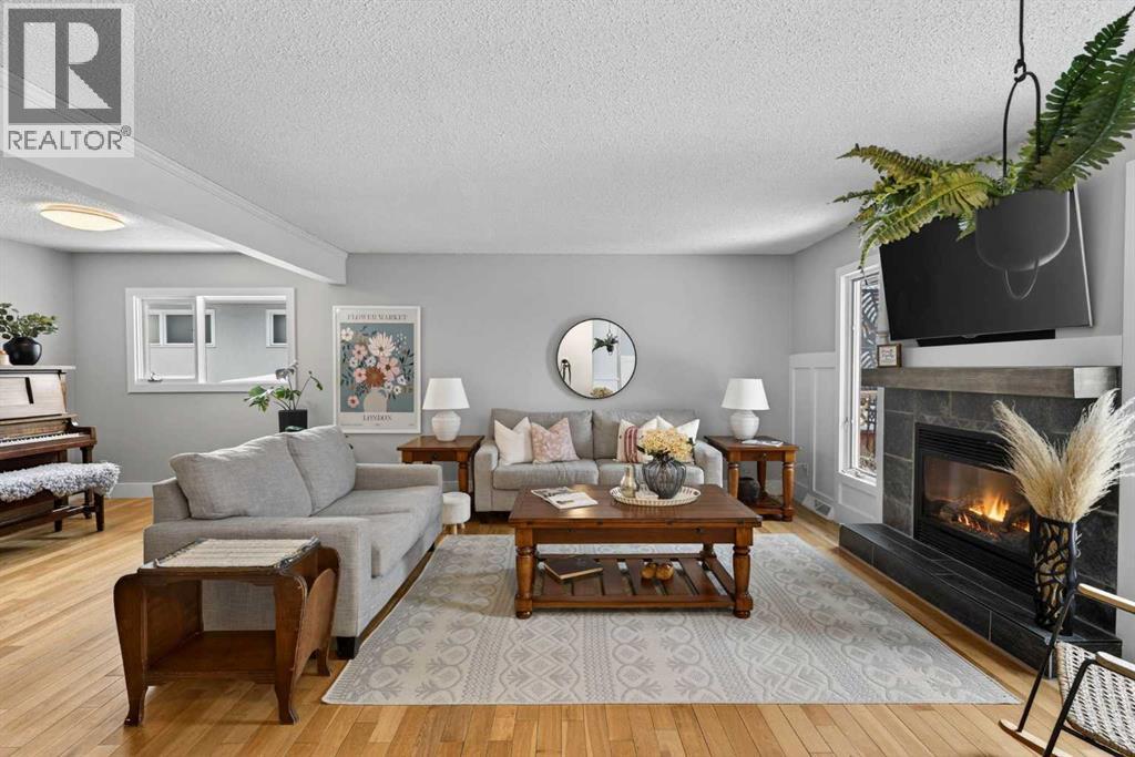 64 Foxwell Road Se, Calgary, Alberta  T2H 1A3 - Photo 5 - A2292005