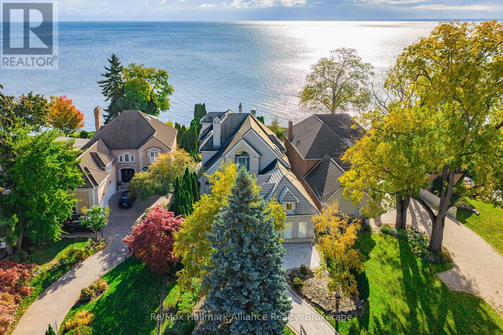 3206 SHORELINE DRIVE, Oakville, Ontario