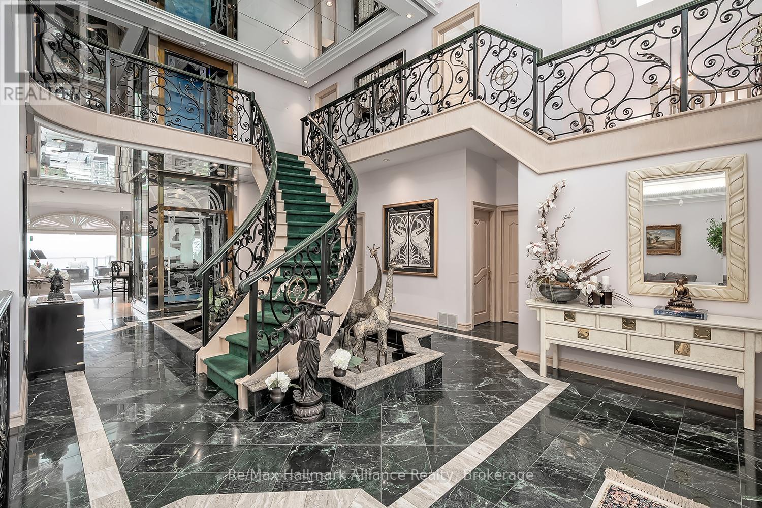 3206 Shoreline Drive, Oakville (Br Bronte), Ontario  L6L 5X4 - Photo 4 - W12871004