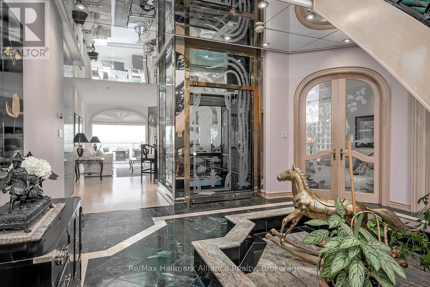 3206 Shoreline Drive, Oakville (Br Bronte), Ontario  L6L 5X4 - Photo 5 - W12871004