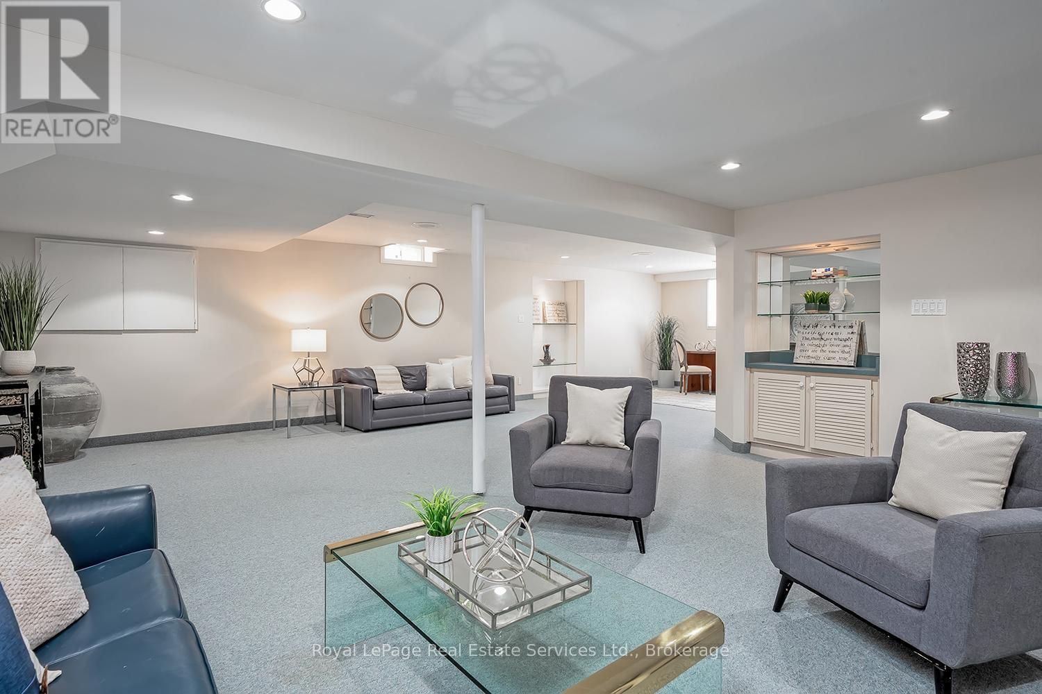 1274 Hilton Lane, Oakville, Ontario  L6M 2V2 - Photo 38 - W12871092