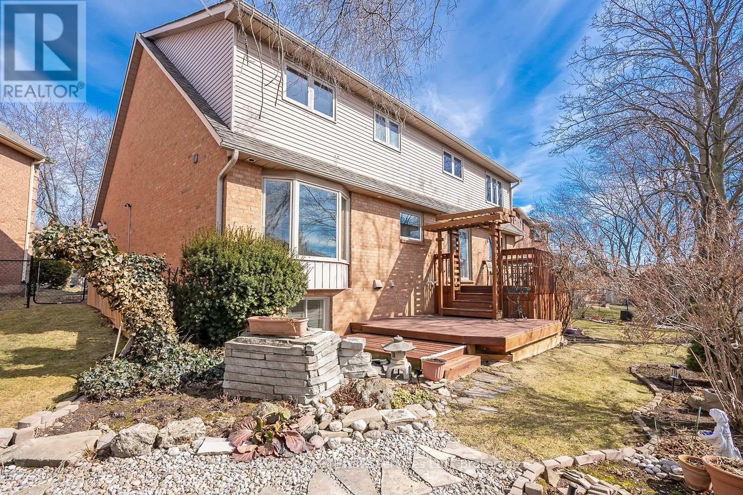 1274 Hilton Lane, Oakville, Ontario  L6M 2V2 - Photo 43 - W12871092