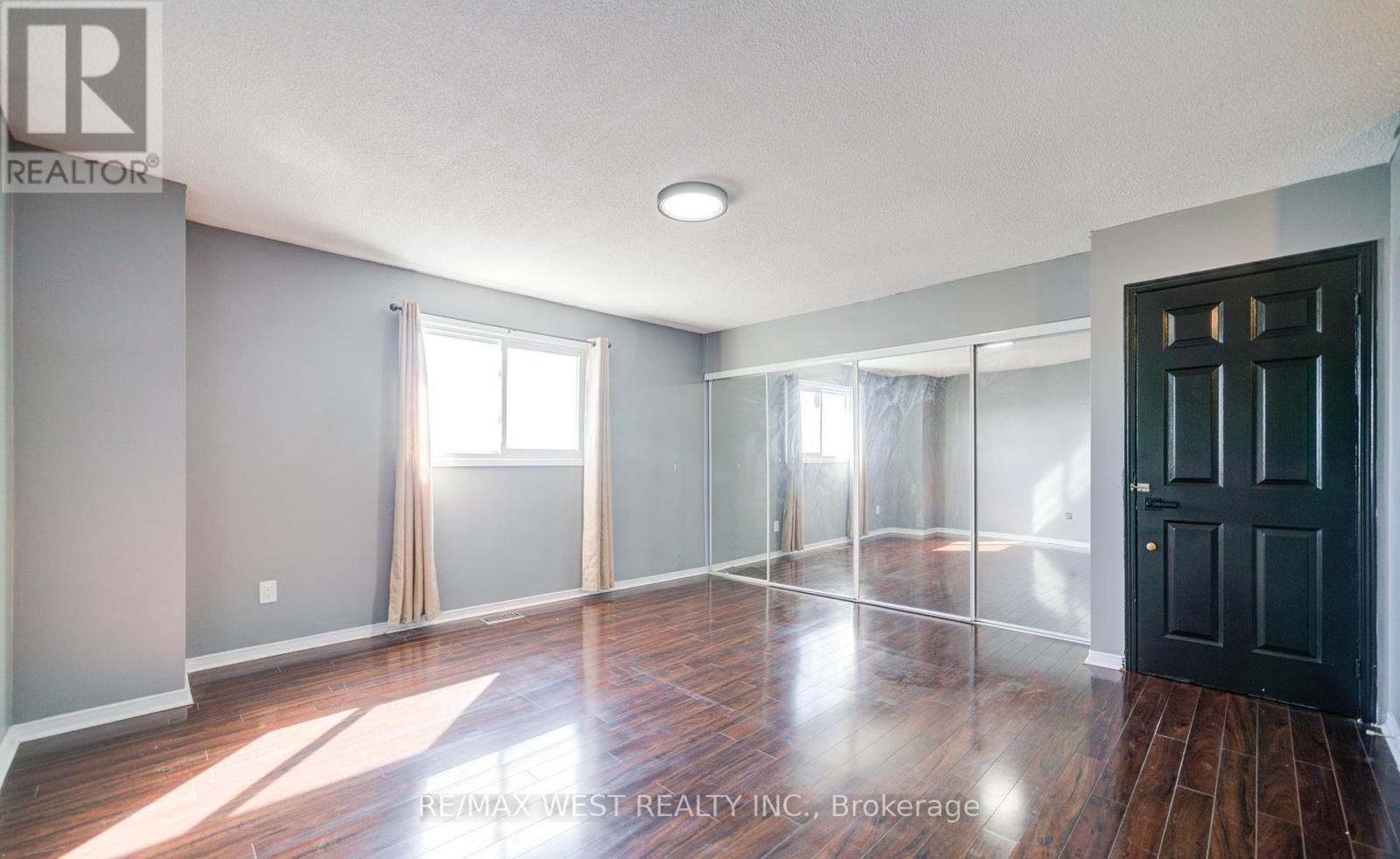 1648 Pepperwood Gate, Pickering, Ontario  L1X 2K3 - Photo 19 - E12859270