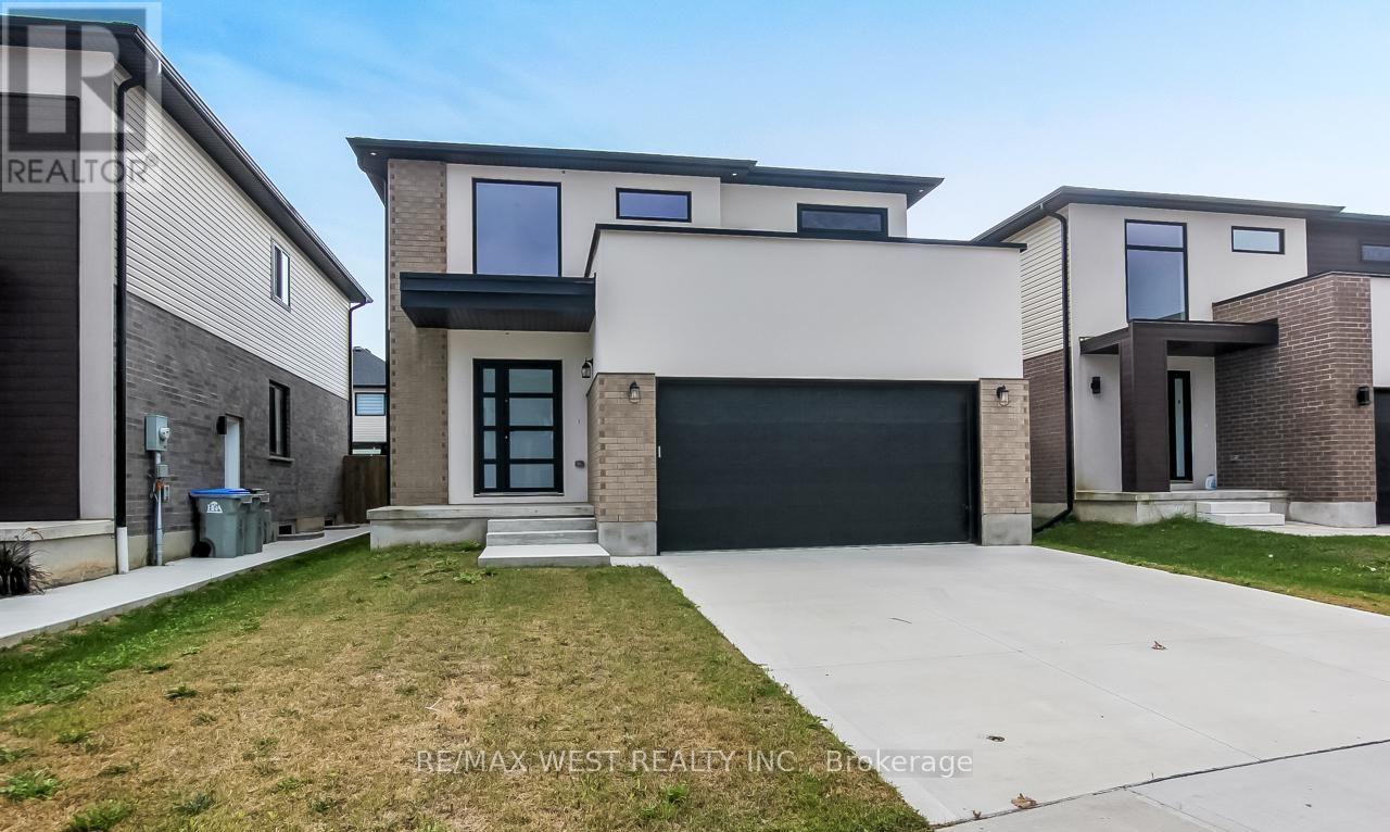 92 POOLE CRESCENT, Middlesex Centre, Ontario