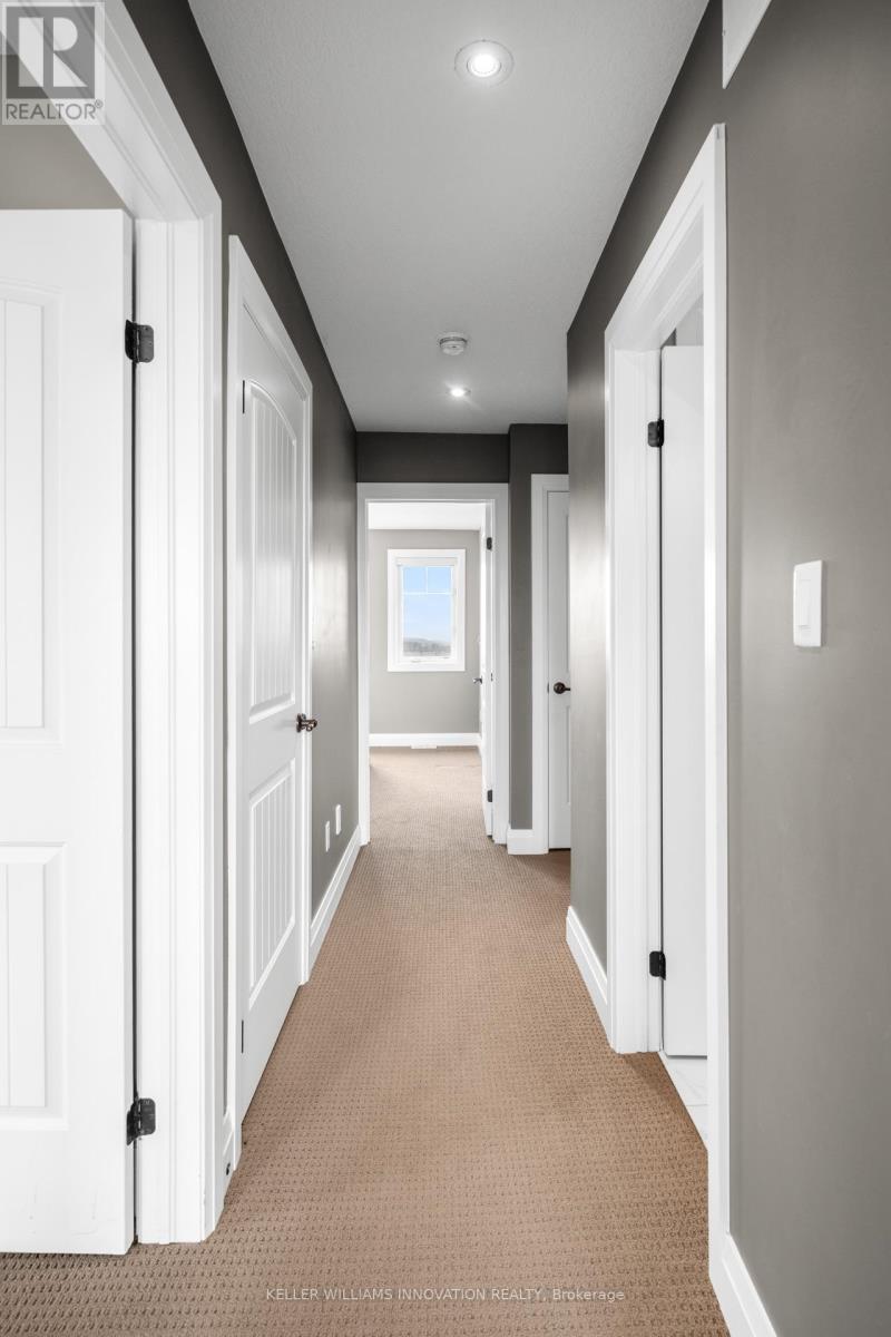 30 - 31 Eliza Avenue, Waterloo, Ontario  N2E 0G2 - Photo 20 - X12870166