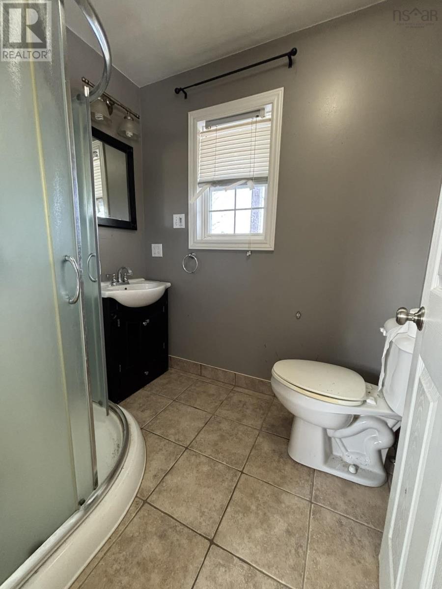 669 Lakeside Road, Dayton, Nova Scotia  B5A 5K3 - Photo 12 - 202604339