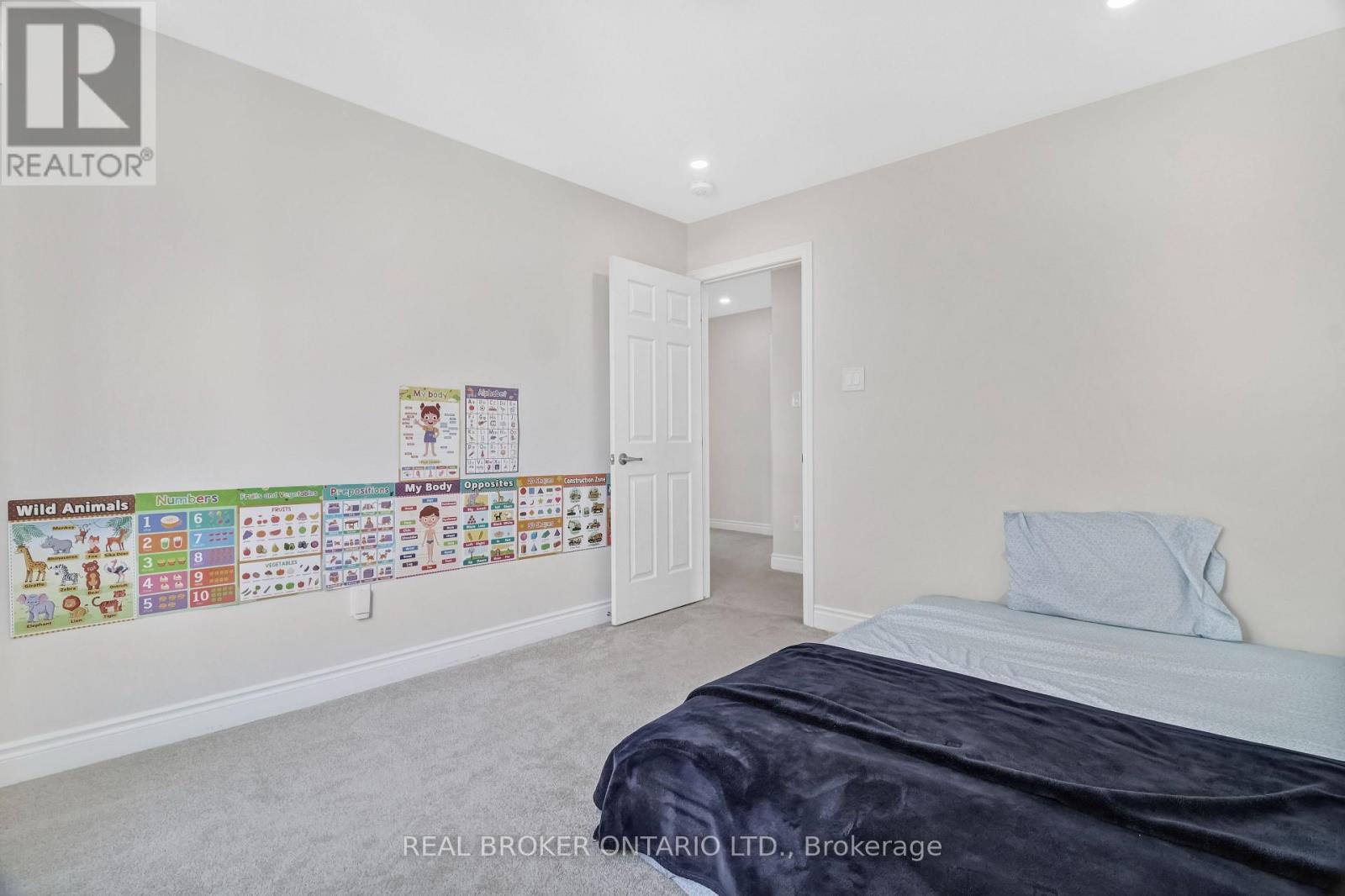 642 Continental Avenue, Ottawa, Ontario  K2V 0R1 - Photo 27 - X12836356