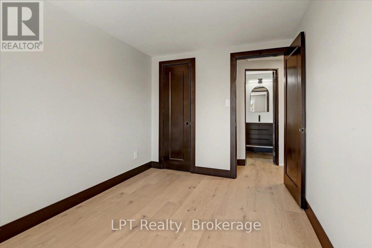 1281 Oxford Street, Oshawa (Lakeview), Ontario  L1J 3W5 - Photo 11 - E12870938