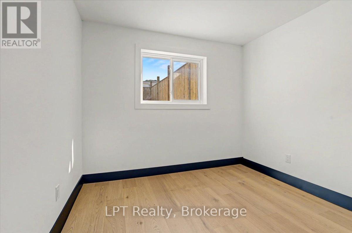 1281 Oxford Street, Oshawa (Lakeview), Ontario  L1J 3W5 - Photo 14 - E12870938