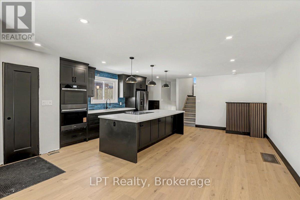 1281 Oxford Street, Oshawa (Lakeview), Ontario  L1J 3W5 - Photo 5 - E12870938