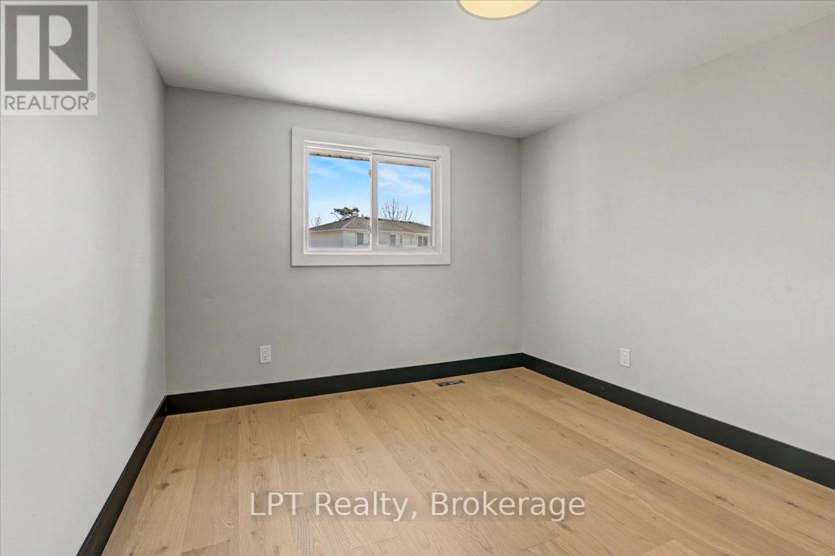 1281 Oxford Street, Oshawa (Lakeview), Ontario  L1J 3W5 - Photo 8 - E12870938