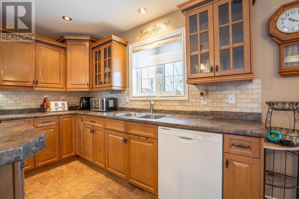 95 Beaumont Ave, Sault Ste. Marie, Ontario  P6C 6E7 - Photo 16 - SM260379