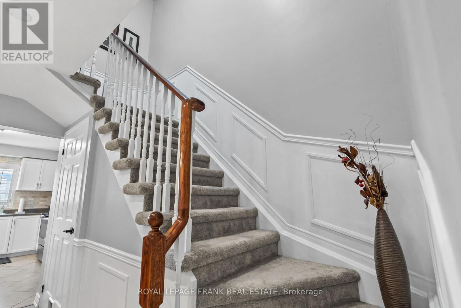 24 Ingold Lane, Ajax (Central), Ontario  L1Z 1K3 - Photo 11 - E12870948